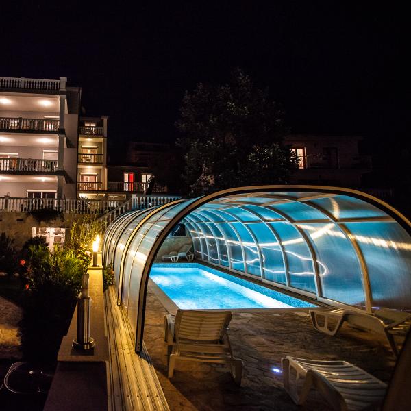Villa Rozi Pool